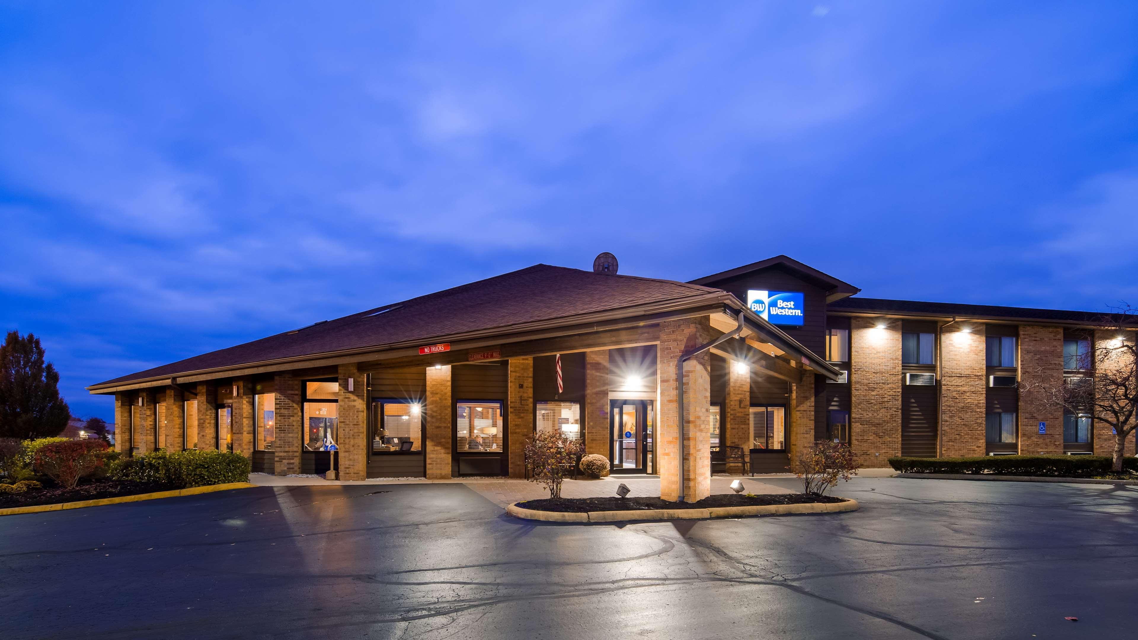 Best Western Lakewood Inn Hebron Exterior photo